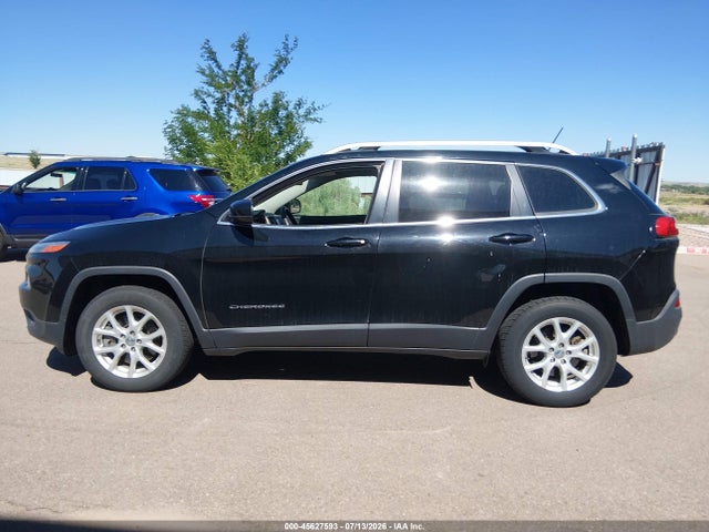 Продаж на аукціоні авто 2018 Jeep Cherokee Latitude 4x4, vin: 1C4PJMCB7JD559264, номер лоту: 45627593