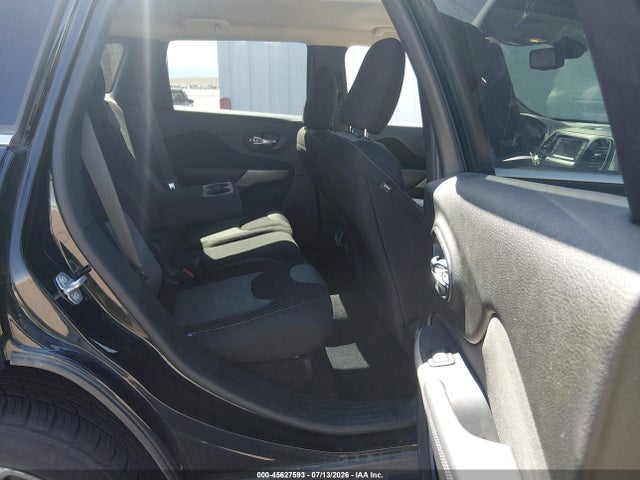 Продаж на аукціоні авто 2018 Jeep Cherokee Latitude 4x4, vin: 1C4PJMCB7JD559264, номер лоту: 45627593