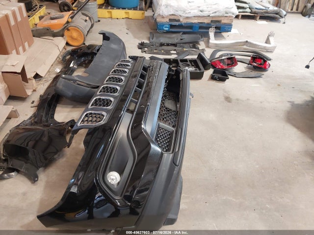 Продажа на аукционе авто 2024 Jeep Compass Latitude 4x4, vin: 3C4NJDBN7RT111972, номер лота: 45627603