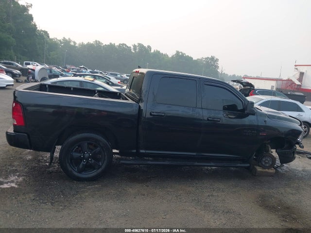 45627610 :رقم المزاد ، 1C6RR7LT3KS535608 vin ، 2019 Ram 1500 Classic Big Horn  4x4 5'7 Box مزاد بيع