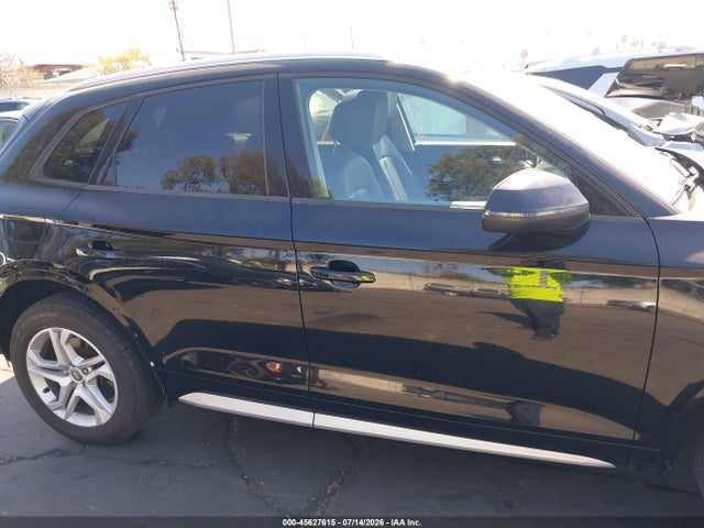 2018 Audi Q5 2.0t Premium/2.0t Tech Premium მანქანა იყიდება აუქციონზე, vin: WA1ANAFY6J2049602, აუქციონის ნომერი: 45627615