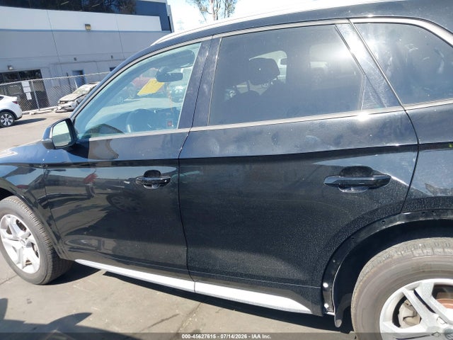 2018 Audi Q5 2.0t Premium/2.0t Tech Premium მანქანა იყიდება აუქციონზე, vin: WA1ANAFY6J2049602, აუქციონის ნომერი: 45627615