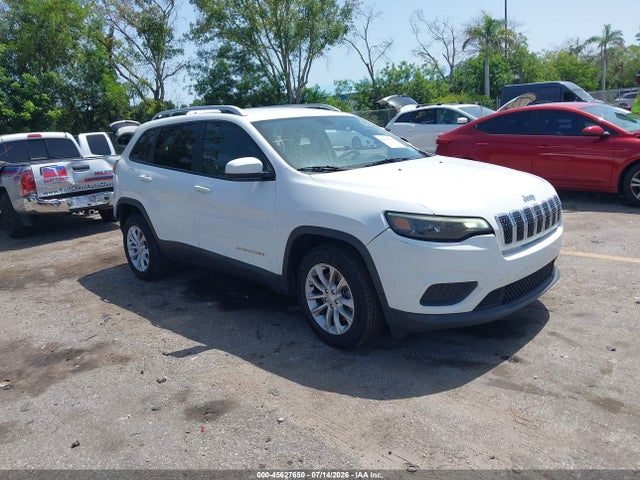 45627650 :رقم المزاد ، 1C4PJLCB2LD511488 vin ، 2020 Jeep Cherokee Latitude Fwd مزاد بيع