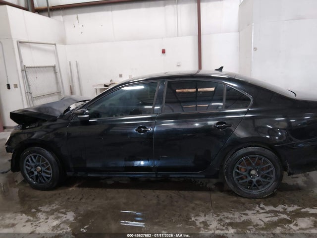 2012 Volkswagen Jetta 2.5l Se მანქანა იყიდება აუქციონზე, vin: 3VWDP7AJXCM321183, აუქციონის ნომერი: 45627682