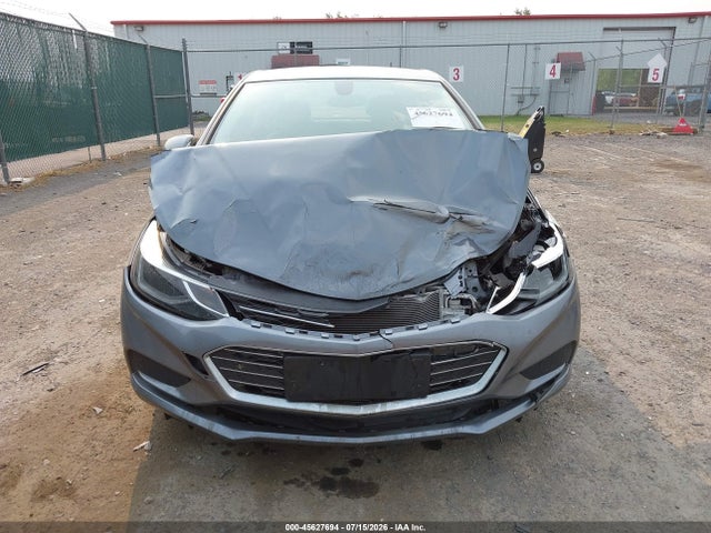 Продаж на аукціоні авто 2018 Chevrolet Cruze Lt Auto, vin: 1G1BE5SM4J7208987, номер лоту: 45627694