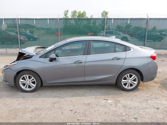 Продаж на аукціоні авто 2018 Chevrolet Cruze Lt Auto, vin: 1G1BE5SM4J7208987, номер лоту: 45627694