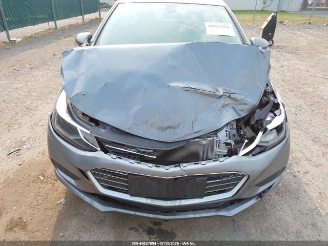 Продаж на аукціоні авто 2018 Chevrolet Cruze Lt Auto, vin: 1G1BE5SM4J7208987, номер лоту: 45627694