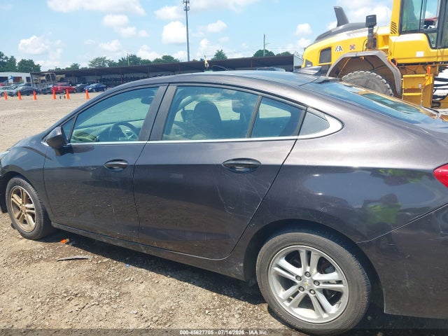 2017 Chevrolet Cruze Lt Auto მანქანა იყიდება აუქციონზე, vin: 1G1BE5SM0H7126216, აუქციონის ნომერი: 45627705