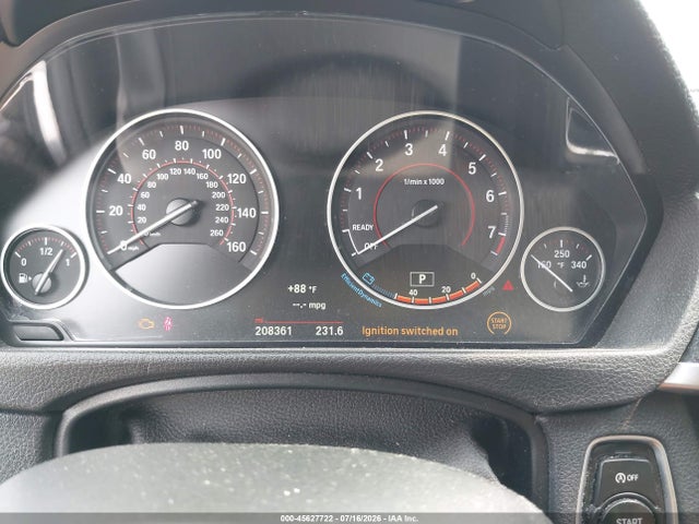 BMW 328i Xdrive 2016 WBA8E3G55GNT76761 Image 7