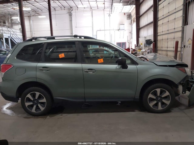 JF2SJABC3JH522077 Subaru Forester 2.5i