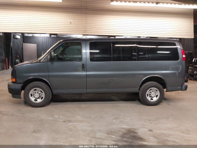 1GAWGEFF1H1243605 Chevrolet Express 2500 Ls