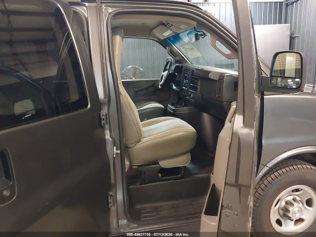 1GAWGEFF1H1243605 Chevrolet Express 2500 Ls