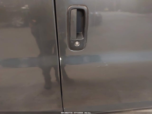 1GAWGEFF1H1243605 Chevrolet Express 2500 Ls