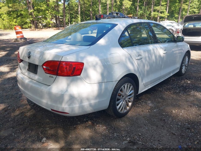 Продаж на аукціоні авто 2014 Volkswagen Jetta 1.8t Sel, vin: 3VWL17AJ0EM411751, номер лоту: 45627739