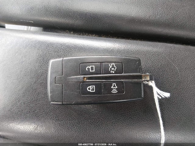 2011 Lincoln Mks მანქანა იყიდება აუქციონზე, vin: 1LNHL9ER9BG606490, აუქციონის ნომერი: 45627799