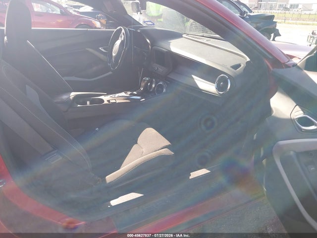 45627837 :رقم المزاد ، 1G1FB1RX4K0157570 vin ، 2019 Chevrolet Camaro 1lt مزاد بيع