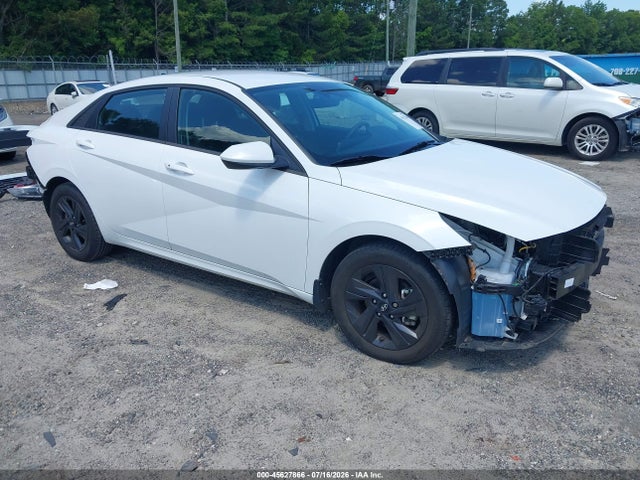 2022 Hyundai Elantra Sel მანქანა იყიდება აუქციონზე, vin: 5NPLM4AG4NH056795, აუქციონის ნომერი: 45627866