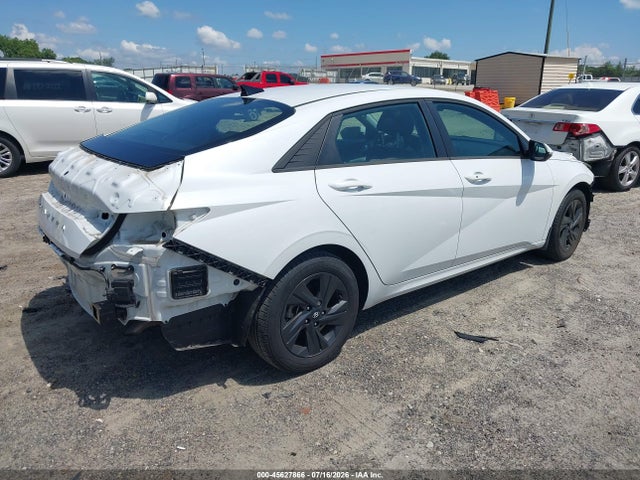 2022 Hyundai Elantra Sel მანქანა იყიდება აუქციონზე, vin: 5NPLM4AG4NH056795, აუქციონის ნომერი: 45627866