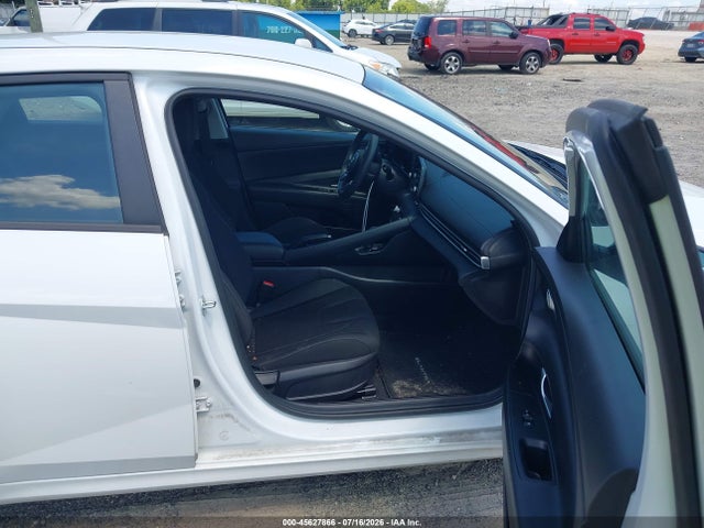 2022 Hyundai Elantra Sel მანქანა იყიდება აუქციონზე, vin: 5NPLM4AG4NH056795, აუქციონის ნომერი: 45627866