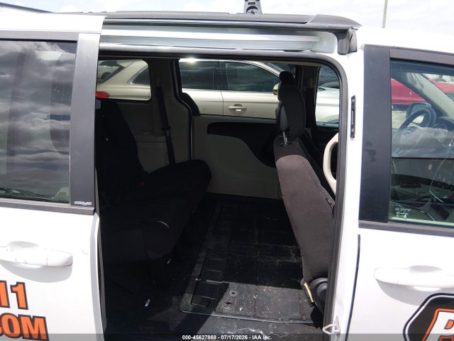2014 Dodge Grand Caravan Sxt მანქანა იყიდება აუქციონზე, vin: 2C4RDGCG7ER202487, აუქციონის ნომერი: 45627868