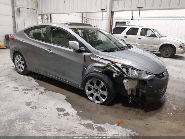 Auction sale of the 2013 Hyundai Elantra Limited, vin: KMHDH4AE0DU627514, lot number: 45627885