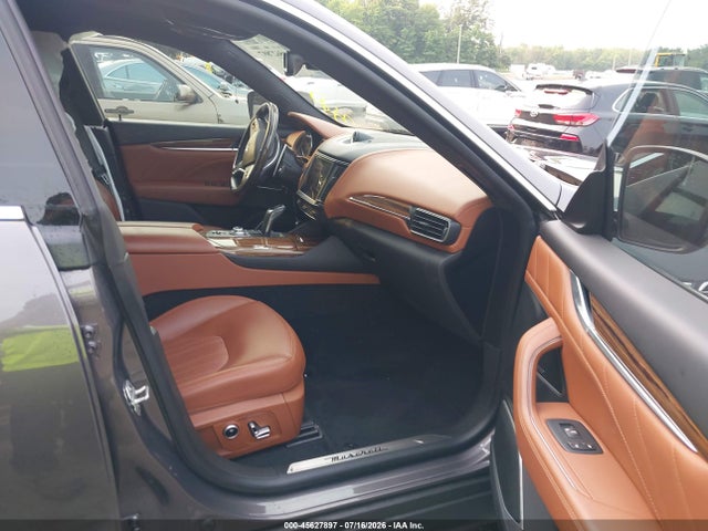 Продажа на аукционе авто 2021 Maserati Levante S Granlusso, vin: ZN661YUL7MX378077, номер лота: 45627897