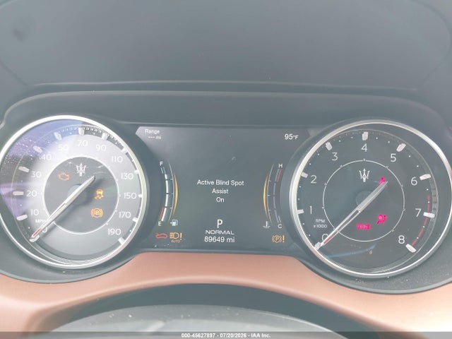 Продажа на аукционе авто 2021 Maserati Levante S Granlusso, vin: ZN661YUL7MX378077, номер лота: 45627897
