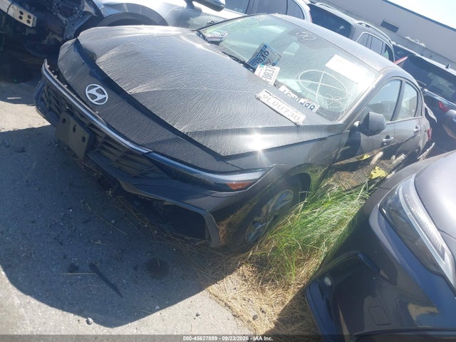 Hyundai ELANTRA SEL 2024 KMHLM4DG0RU696196 Image 2