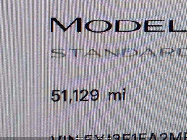 Tesla Model 3 Standard Range Plus Rear-wheel Drive 2021 5YJ3E1EA2MF018593 Image 16