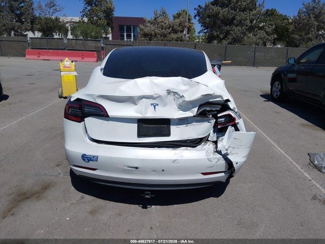 Tesla Model 3 Standard Range Plus Rear-wheel Drive 2021 5YJ3E1EA2MF018593 Image 17