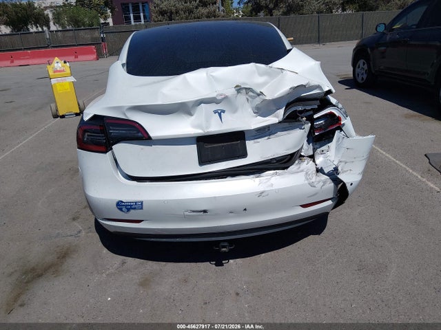 Tesla Model 3 Standard Range Plus Rear-wheel Drive 2021 5YJ3E1EA2MF018593 Image 20