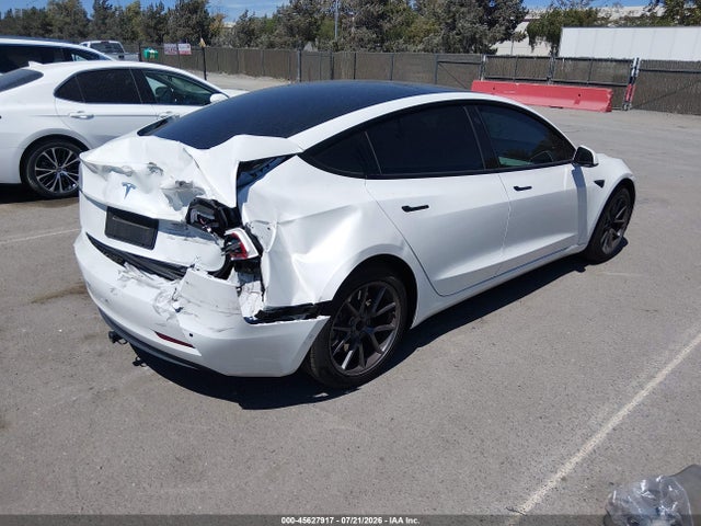 Tesla Model 3 Standard Range Plus Rear-wheel Drive 2021 5YJ3E1EA2MF018593 Image 4