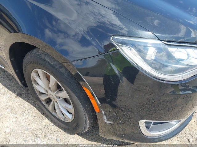 Aukcja sprzedaży 2018 Chrysler Pacifica Touring L, vin: 2C4RC1BG8JR233663, numer aukcji: 45627925
