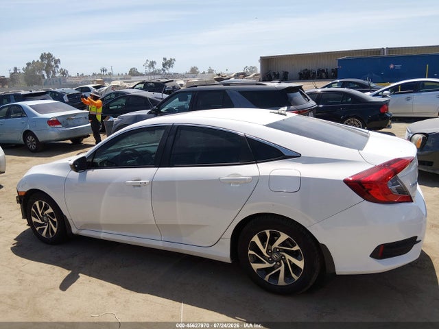 Honda CIVIC EX 2018 19XFC2F77JE206703 Image 14