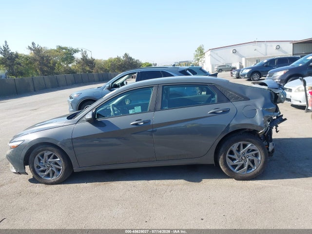 KMHLM4DJ7RU116146 Hyundai Elantra Hybrid Blue