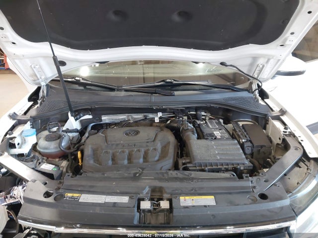 2022 Volkswagen Tiguan 2.0t Se მანქანა იყიდება აუქციონზე, vin: 3VV2B7AX6NM177259, აუქციონის ნომერი: 45628042