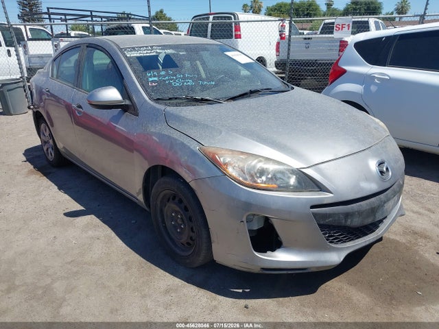 Продаж на аукціоні авто 2012 Mazda Mazda3 I Sport, vin: JM1BL1UF8C1580147, номер лоту: 45628046