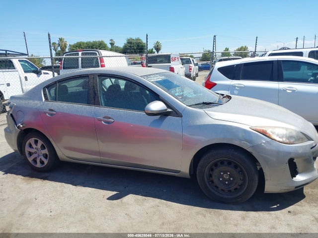 Продаж на аукціоні авто 2012 Mazda Mazda3 I Sport, vin: JM1BL1UF8C1580147, номер лоту: 45628046