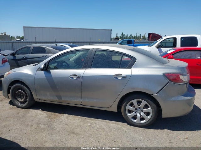 Продаж на аукціоні авто 2012 Mazda Mazda3 I Sport, vin: JM1BL1UF8C1580147, номер лоту: 45628046