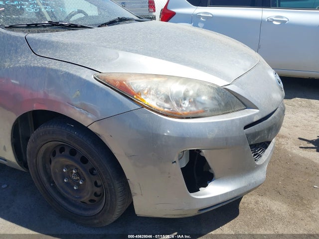 Продаж на аукціоні авто 2012 Mazda Mazda3 I Sport, vin: JM1BL1UF8C1580147, номер лоту: 45628046
