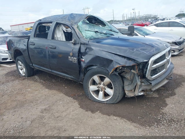 Продажа на аукционе авто 2021 Ram 1500 Classic Tradesman  4x4 5'7 Box, vin: 1C6RR7KT5MS587701, номер лота: 45628076