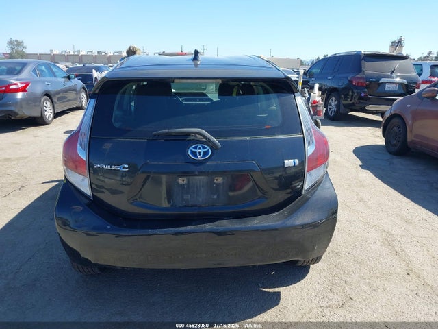 Toyota Prius C Two 2016 JTDKDTB39G1118025 Image 17