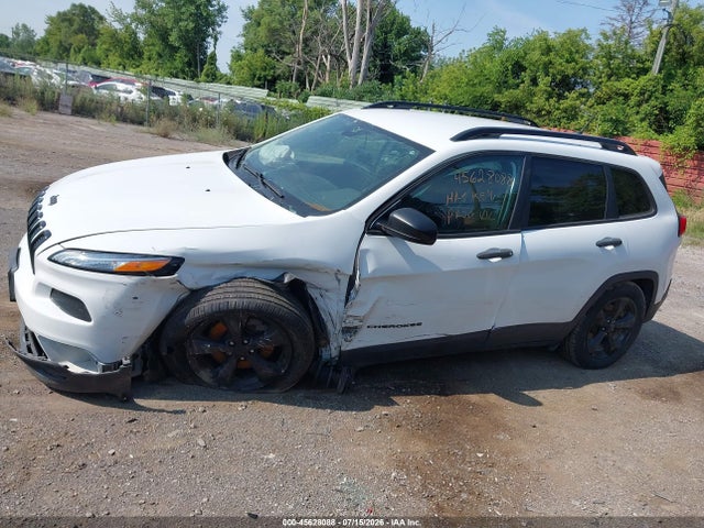 Продажа на аукционе авто 2017 Jeep Cherokee Altitude, vin: 1C4PJMAB1HW591323, номер лота: 45628088