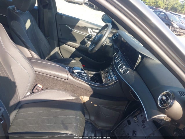2020 Mercedes-benz E 350 4matic მანქანა იყიდება აუქციონზე, vin: WDDZF8EB5LA752330, აუქციონის ნომერი: 45628105