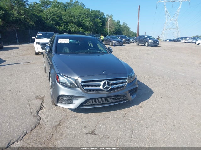 2020 Mercedes-benz E 350 4matic მანქანა იყიდება აუქციონზე, vin: WDDZF8EB5LA752330, აუქციონის ნომერი: 45628105