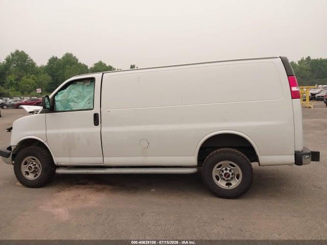Продаж на аукціоні авто 2022 Gmc Savana Cargo Rwd 2500 Regular Wheelbase Work Van, vin: 1GTW7AF71N1264751, номер лоту: 45628108