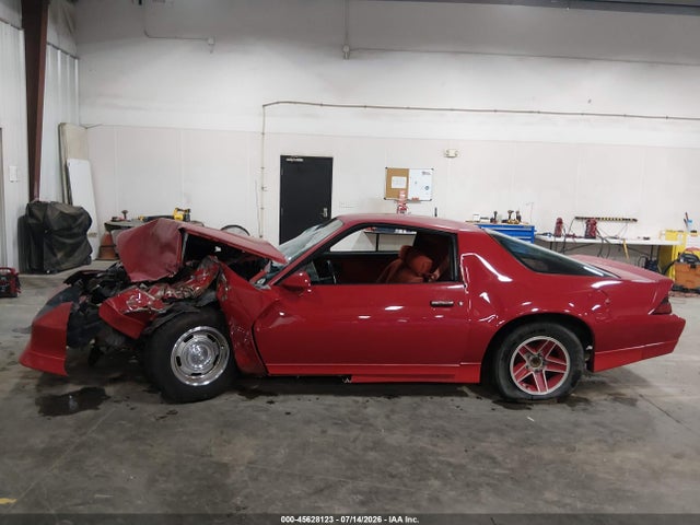 45628123 :رقم المزاد ، 1G1FP21S5HL144034 vin ، 1987 Chevrolet Camaro مزاد بيع