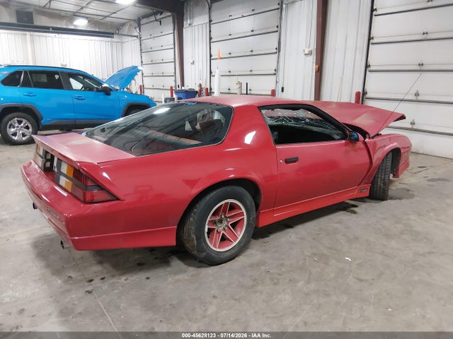 45628123 :رقم المزاد ، 1G1FP21S5HL144034 vin ، 1987 Chevrolet Camaro مزاد بيع