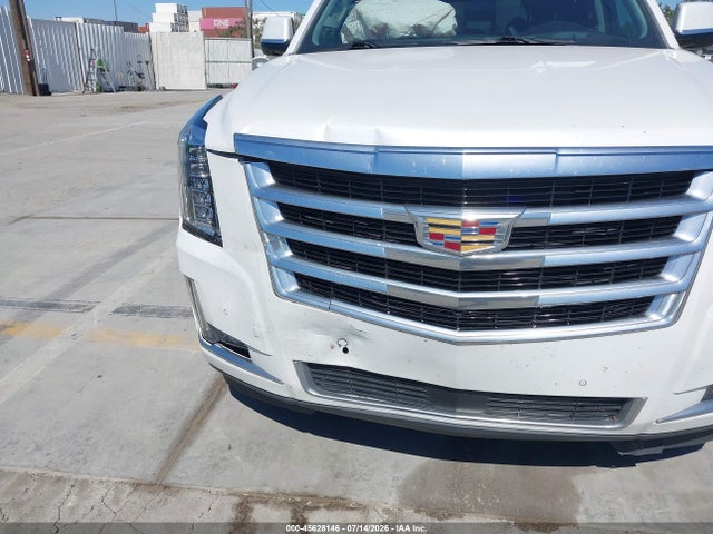 45628146 :رقم المزاد ، 1GYS4CKJ0JR208343 vin ، 2018 Cadillac Escalade Premium Luxury مزاد بيع