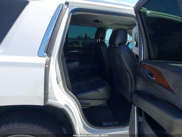 45628146 :رقم المزاد ، 1GYS4CKJ0JR208343 vin ، 2018 Cadillac Escalade Premium Luxury مزاد بيع